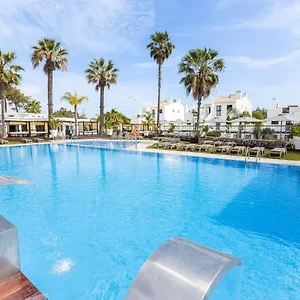 Honorio - Pool&garden Apartahotel